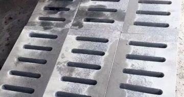 湖北 芝麻灰石材沟盖板