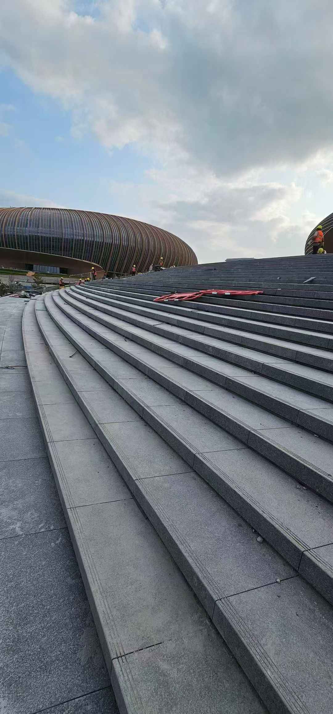 湖北 弧形整石台阶铺装效果图