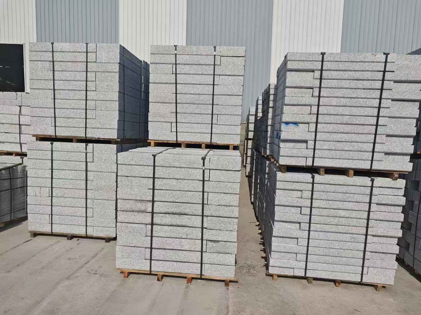 湖北 芙蓉白路沿石，价格便宜