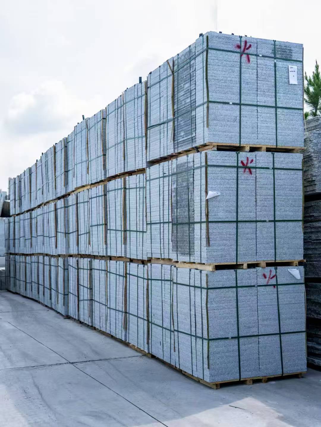 湖北 芙蓉白3公分火烧地铺成品300*600